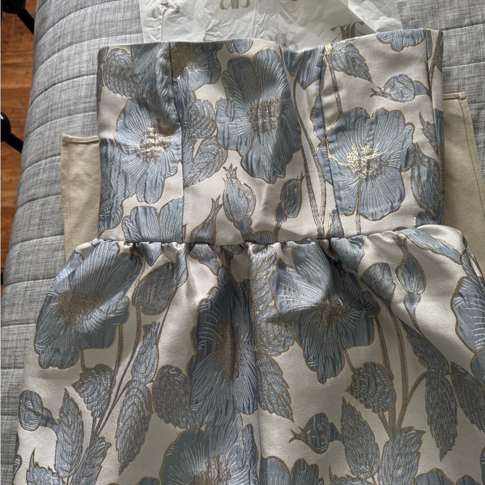 Ashley Stanbouli Gown, size M, Never worn